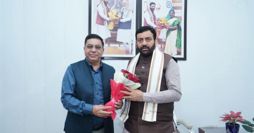 चौधरी रणबीर सिंह विश्वविद्यालय विकास: सीएम नायब सिंह सैनी निवास पर रणनीतिक वार्ता, शिक्षा के नए दौर की शुरुआत